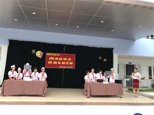 Trường tiểu học bồ đề tổ chức hưởng ứng ngày pháp luật nước chxhcn việt nam năm 2018
